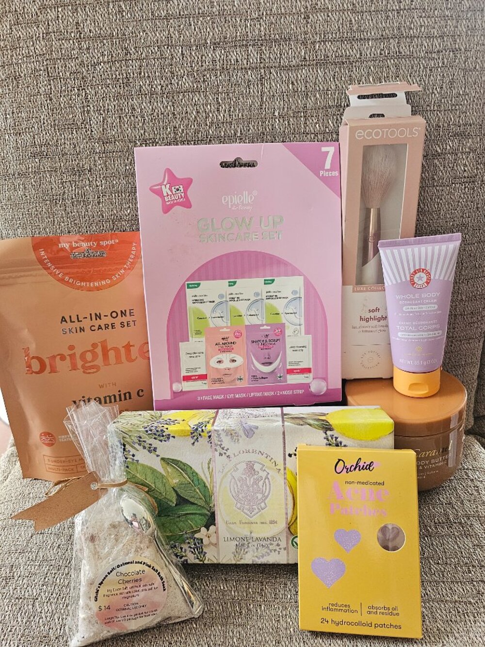Beauty & Self-Care Home Spa Bundle Lot – 9 Pc NIB Beauty & Skincare Items - Picture 2 of 6